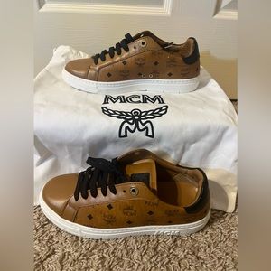 MCM Women’s Court Low Top Sneakers